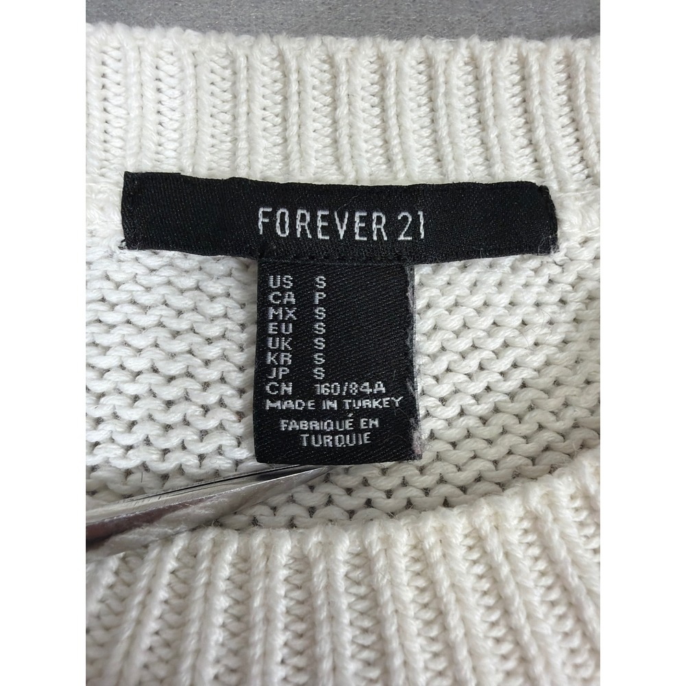 Forever 21‎ Womens Small White Black Geometric Southwestern Knit Cotton Sweater - Picture 2 of 8